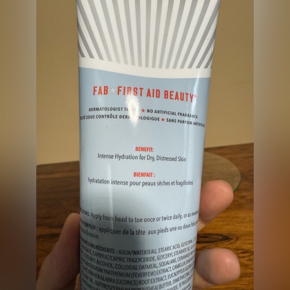 First Aid Beauty Ultra Repair Cream Intense Hydration 8 oz - Picture 11 of 11